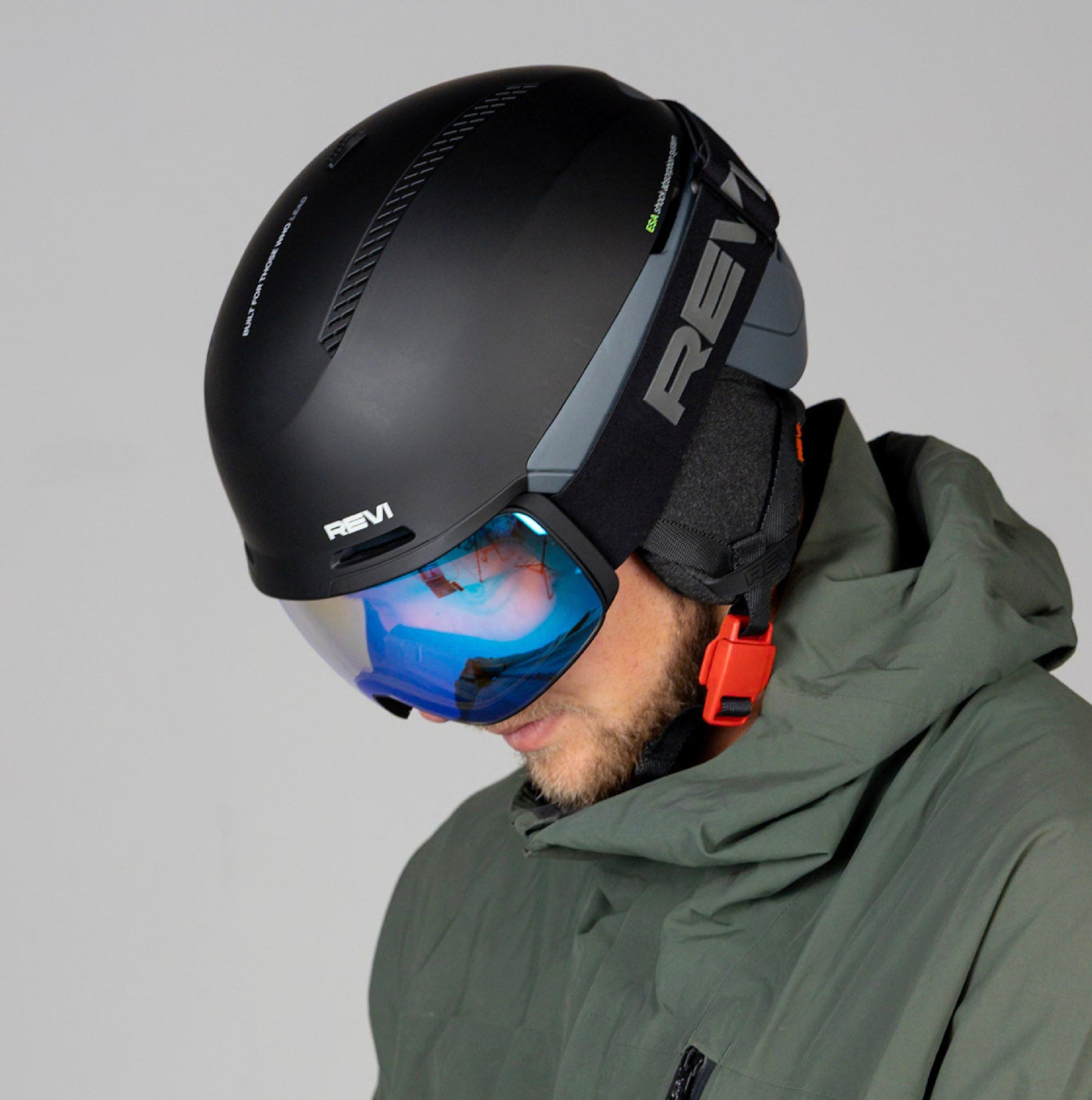 The Catalyst // PHOTOCHROMIC