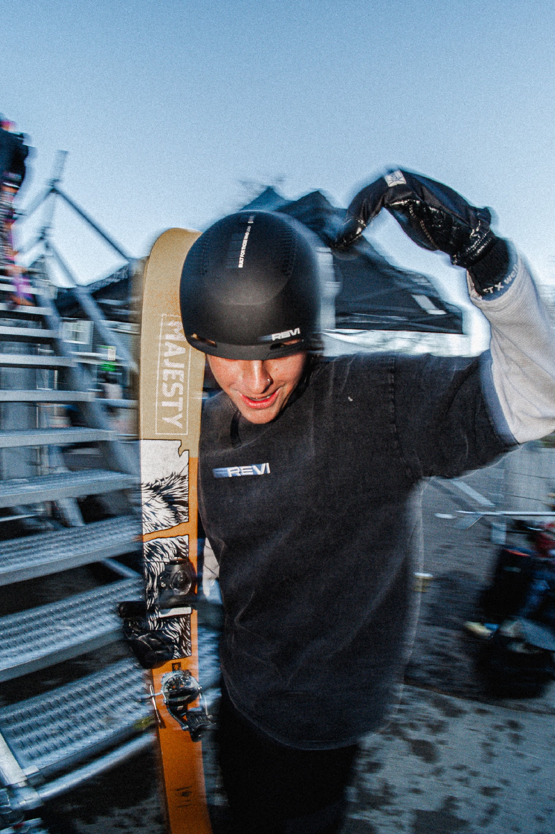 The Challenger [Pro] Mips Helmet